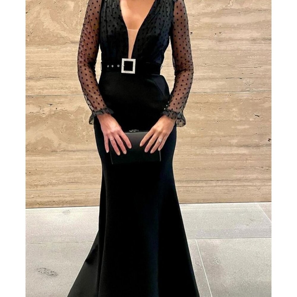 REBECCA VALLANCE Tiffany Belted Tulle Mermaid Gown Plunging US 2 Black Plunge